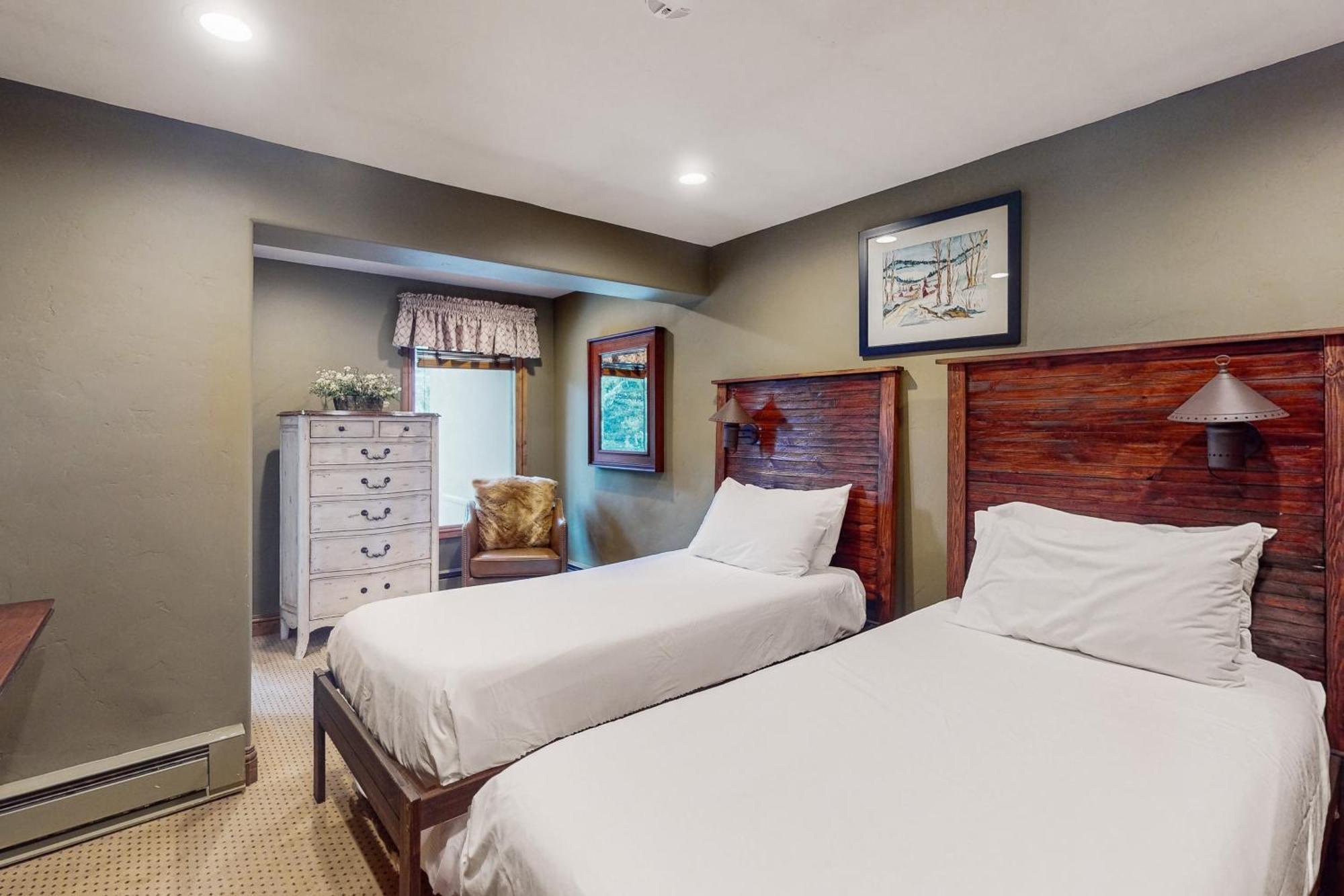 Fallridge Vail Room photo